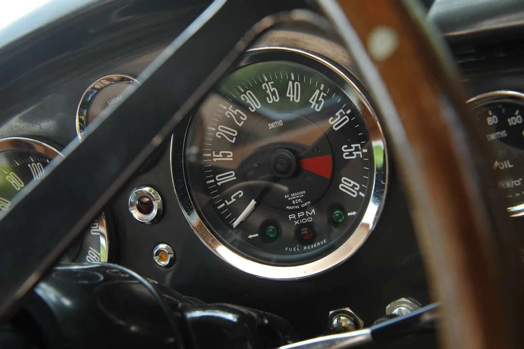 1967 Aston Martin DB6 - Image 21 of 23