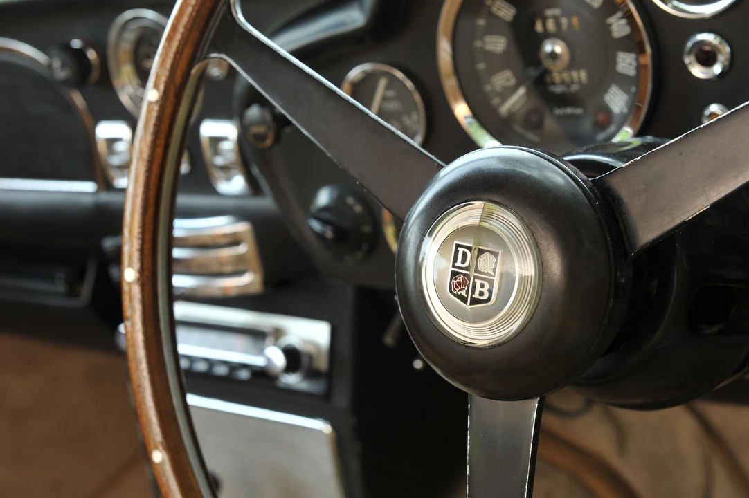 1967 Aston Martin DB6 - Image 22 of 23
