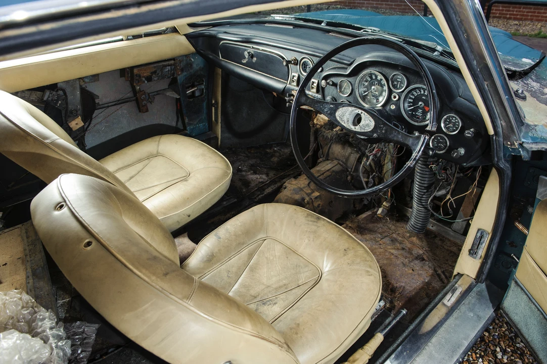 1967 Aston Martin DB6 - Image 11 of 18