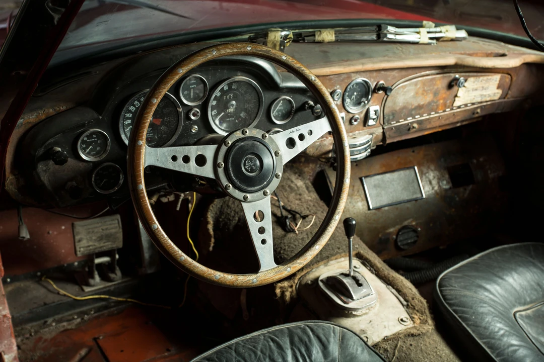 1967 Aston Martin DB6 - Image 10 of 21