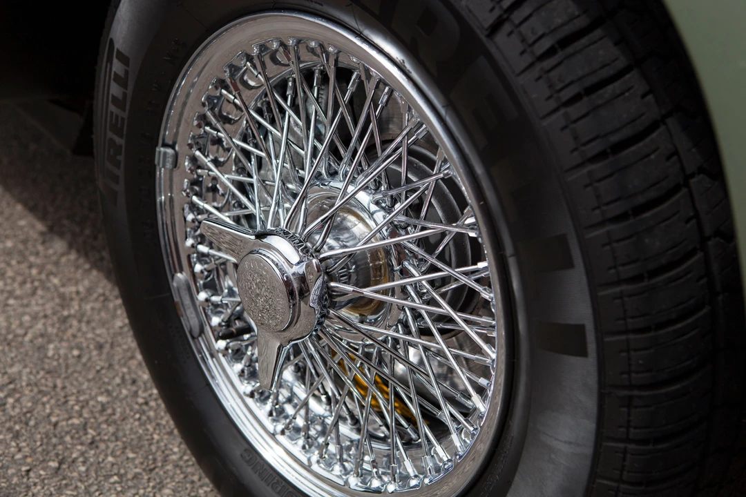 1967 Aston Martin DB6 Vantage - Image 4 of 31