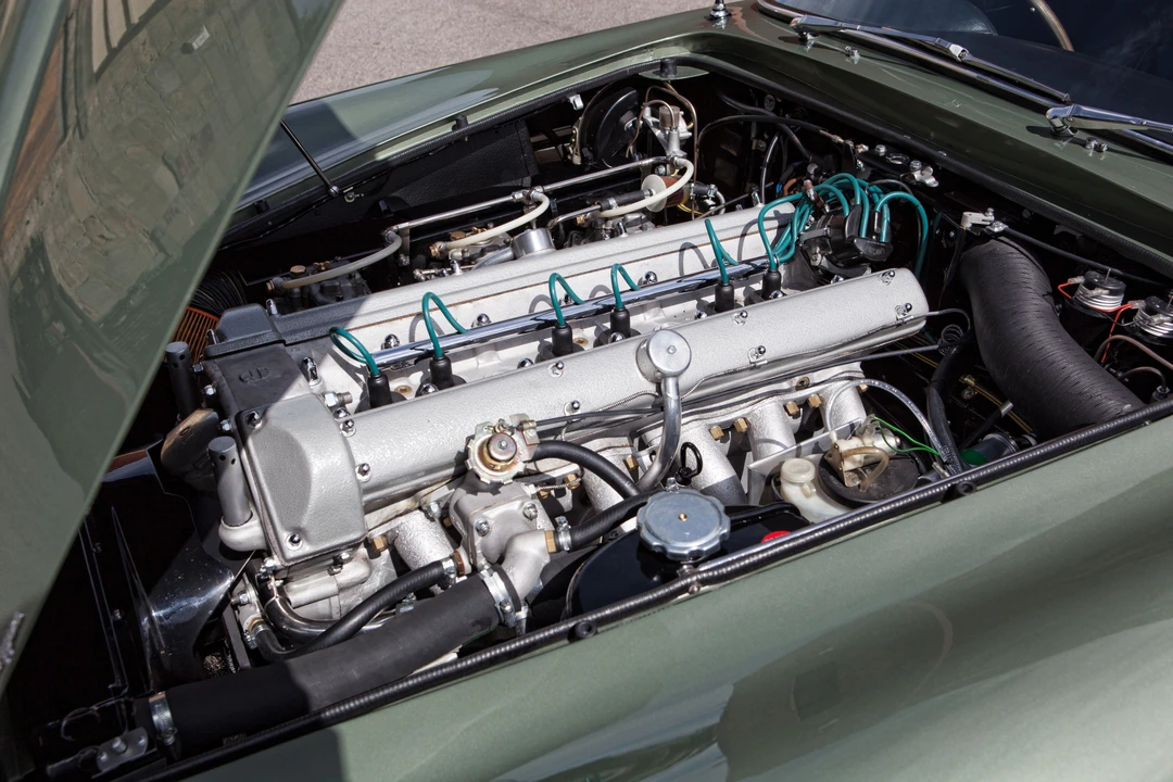 1967 Aston Martin DB6 Vantage - Image 11 of 31
