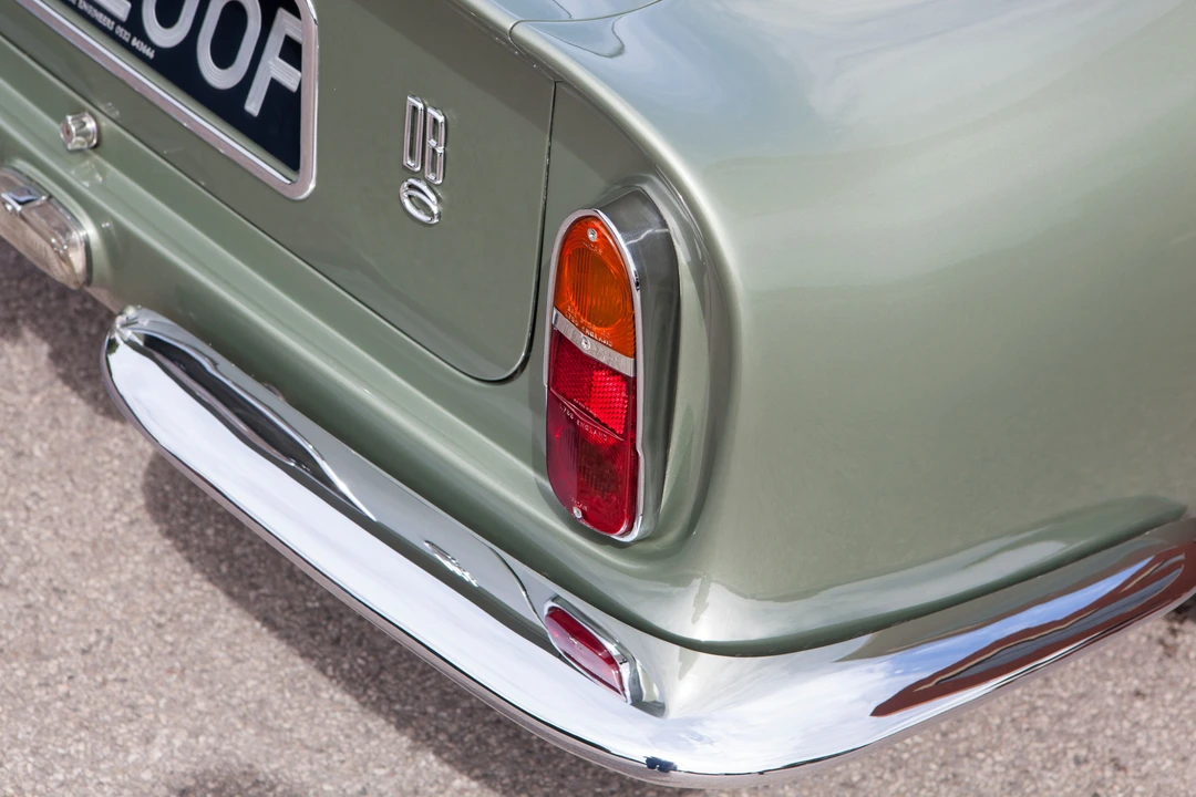 1967 Aston Martin DB6 Vantage - Image 31 of 31
