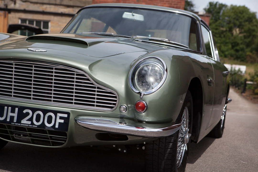 1967 Aston Martin DB6 Vantage - Image 23 of 31