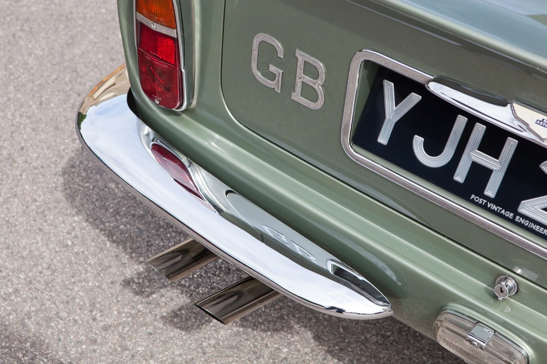 1967 Aston Martin DB6 Vantage - Image 30 of 31