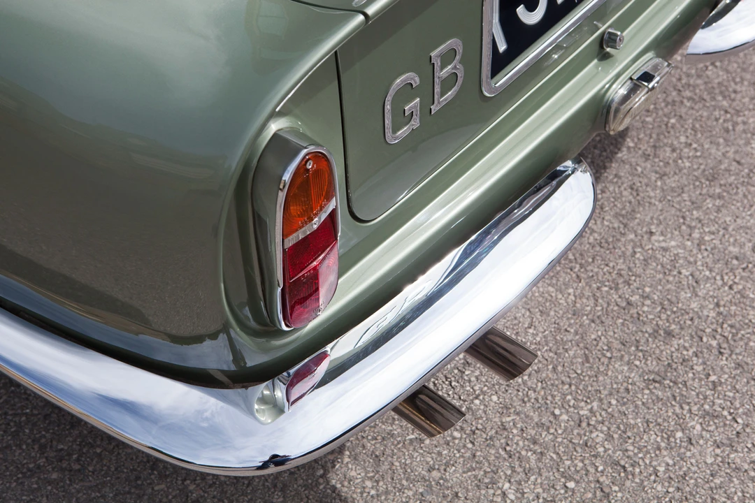 1967 Aston Martin DB6 Vantage - Image 28 of 31