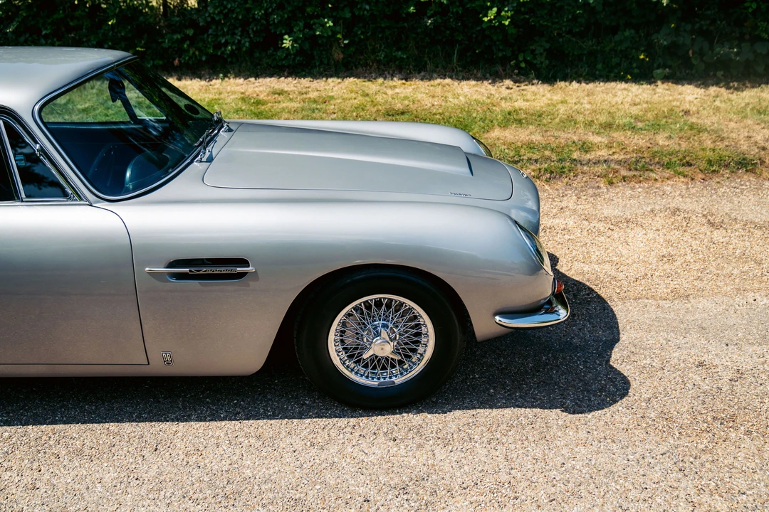 1967 Aston Martin DB6 Vantage - Image 28 of 31