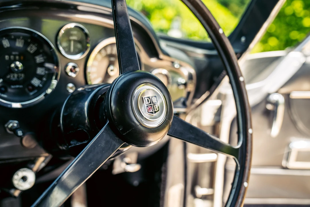 1967 Aston Martin DB6 Vantage - Image 5 of 31