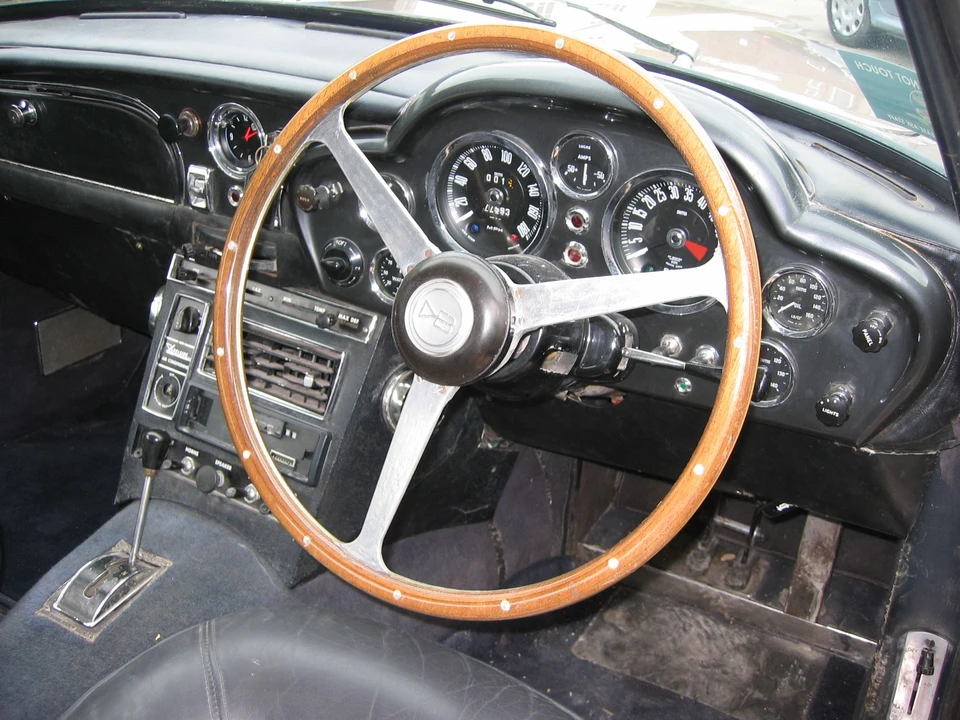 1967 Aston Martin DB6 Vantage - Image 3 of 14