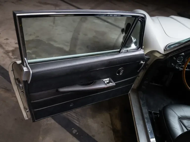 1967 Aston Martin DB6 Vantage - Image 20 of 28