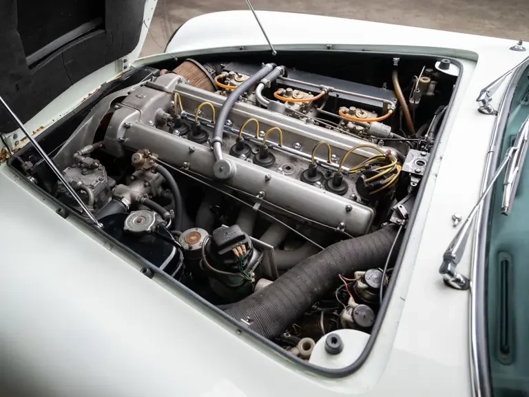 1967 Aston Martin DB6 Vantage - Image 4 of 28