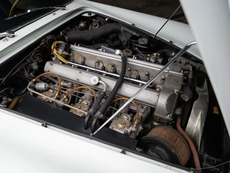 1967 Aston Martin DB6 Vantage - Image 26 of 28
