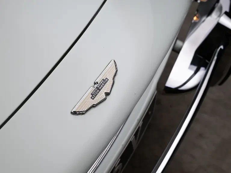1967 Aston Martin DB6 Vantage - Image 18 of 28