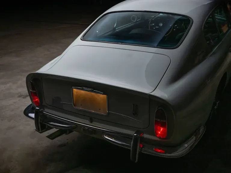 1967 Aston Martin DB6 Vantage - Image 12 of 28