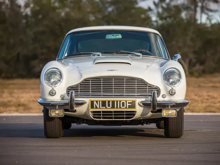 1967 Aston Martin DB6 Vantage - Image 7 of 27