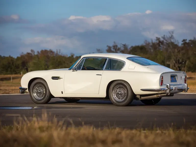 1967 Aston Martin DB6 Vantage - Image 3 of 27