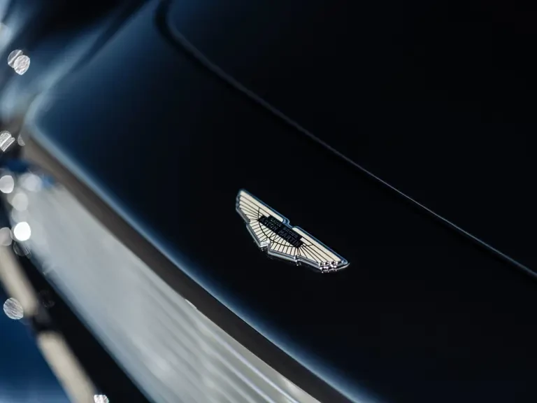 1967 Aston Martin DB6 Vantage - Image 30 of 31