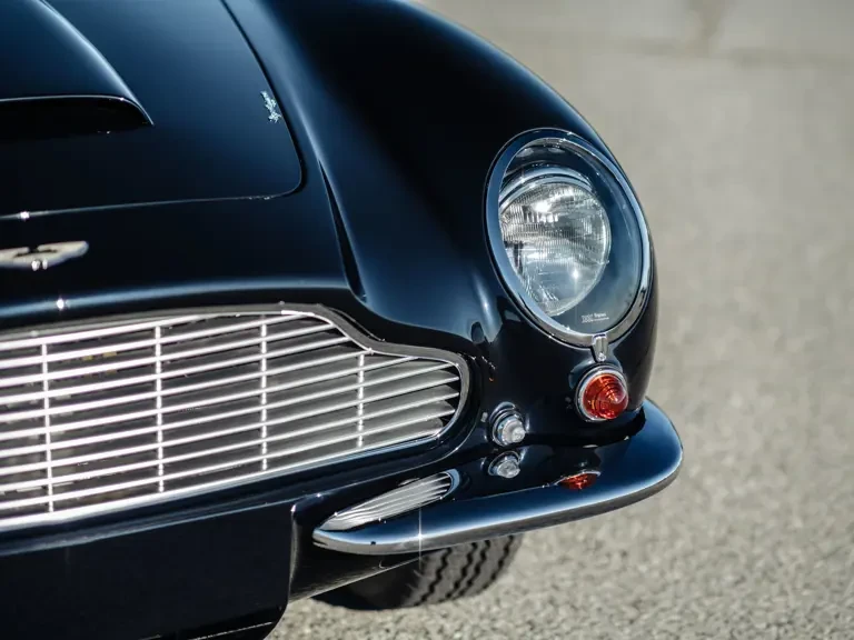 1967 Aston Martin DB6 Vantage - Image 29 of 31