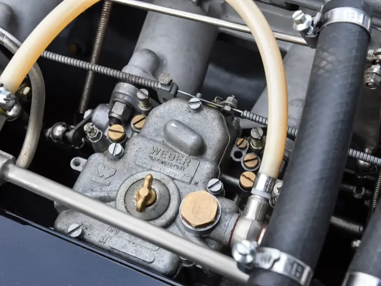 1967 Aston Martin DB6 Vantage - Image 20 of 21