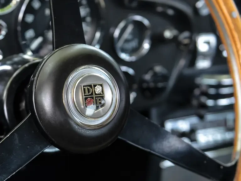 1967 Aston Martin DB6 Vantage - Image 13 of 21