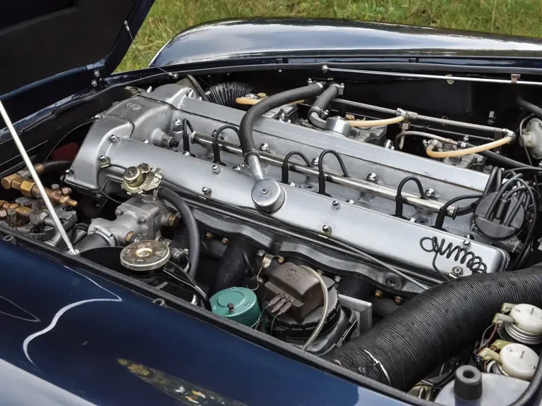 1967 Aston Martin DB6 Vantage - Image 4 of 21