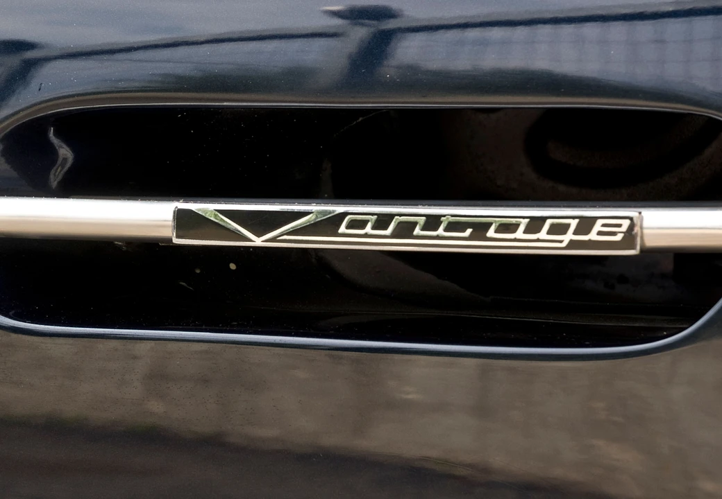 1967 Aston Martin DB6 Vantage - Image 4 of 8