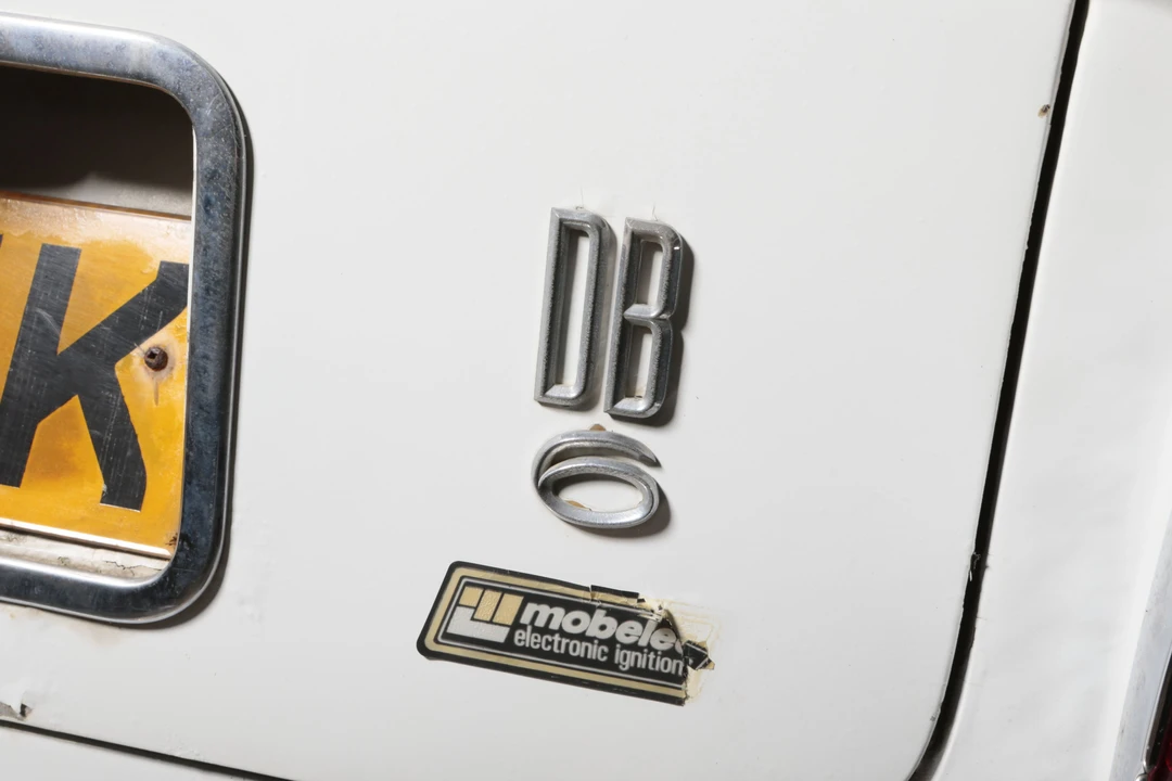 1967 Aston Martin DB6 Vantage - Image 23 of 31