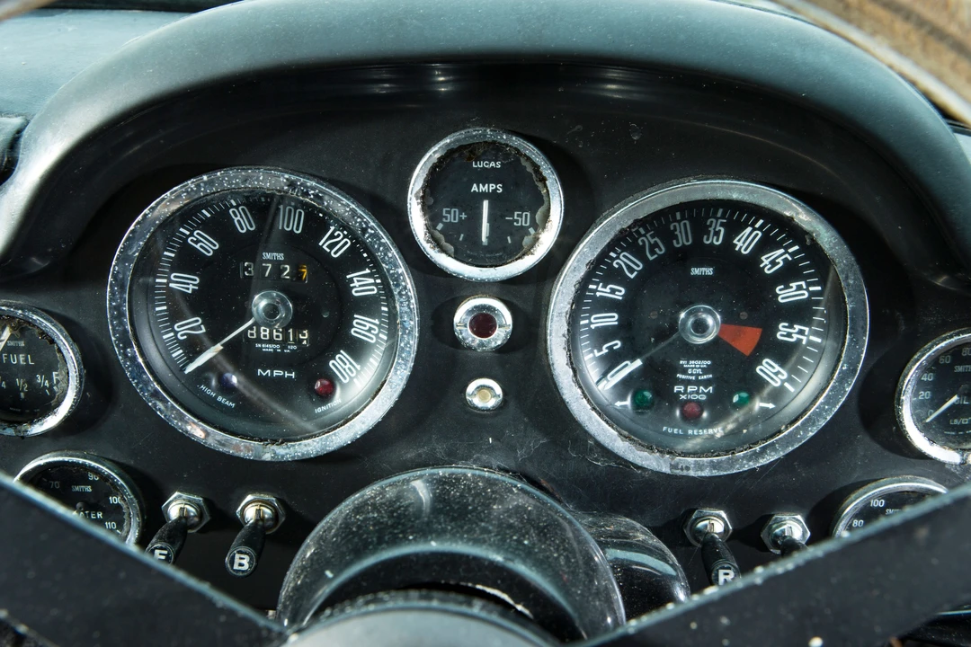 1967 Aston Martin DB6 Vantage - Image 4 of 31