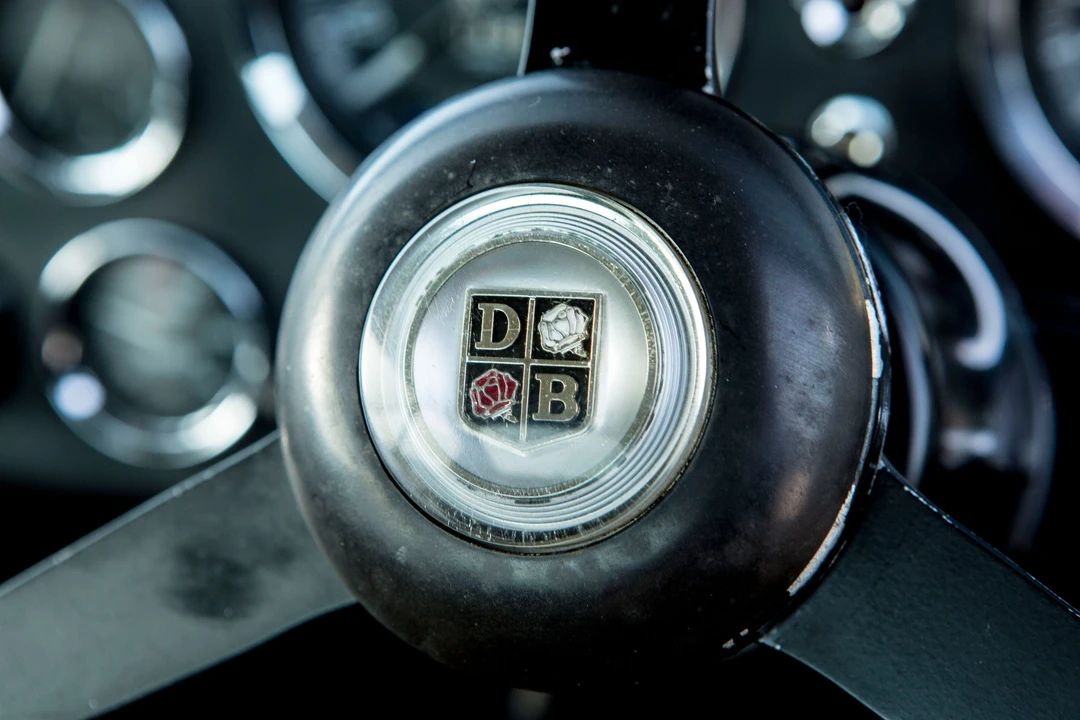 1967 Aston Martin DB6 Vantage - Image 26 of 31