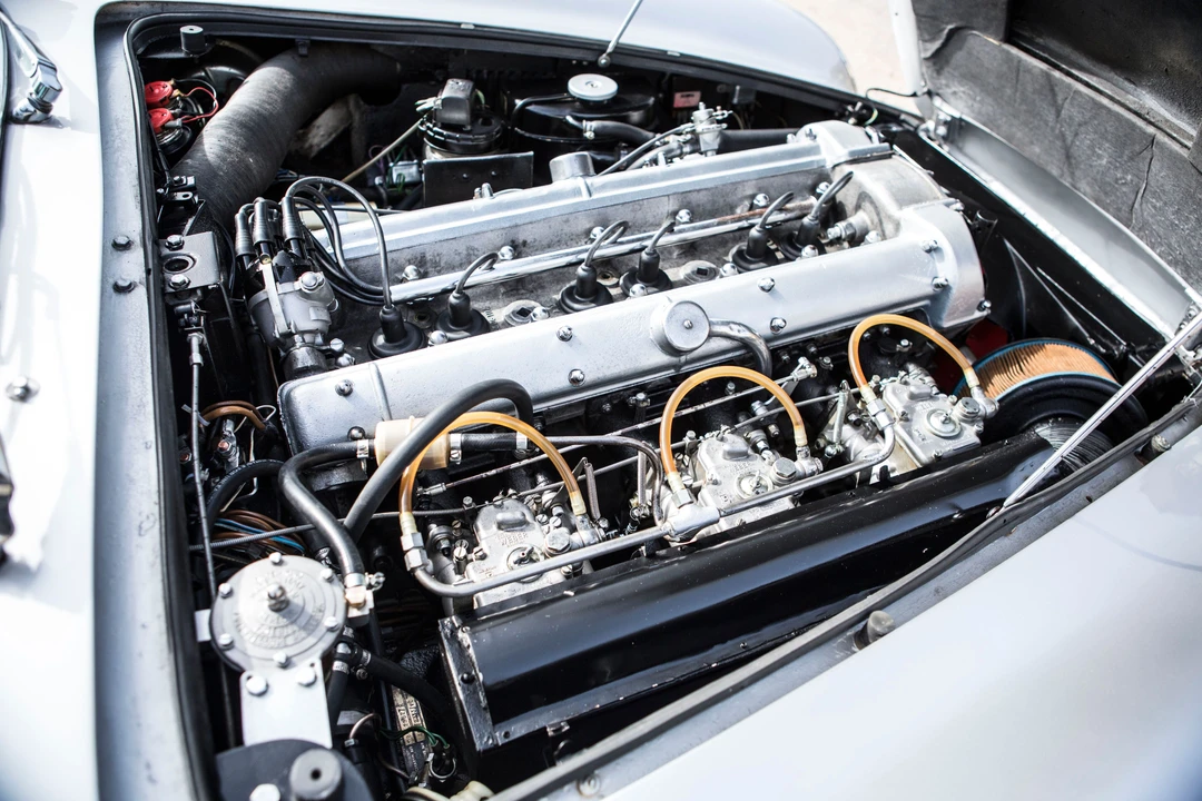 1967 Aston Martin DB6 Vantage - Image 30 of 31