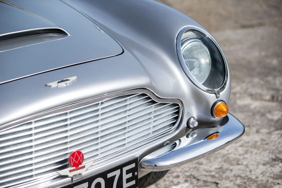 1967 Aston Martin DB6 Vantage - Image 11 of 31