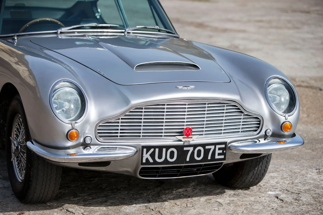1967 Aston Martin DB6 Vantage - Image 12 of 31
