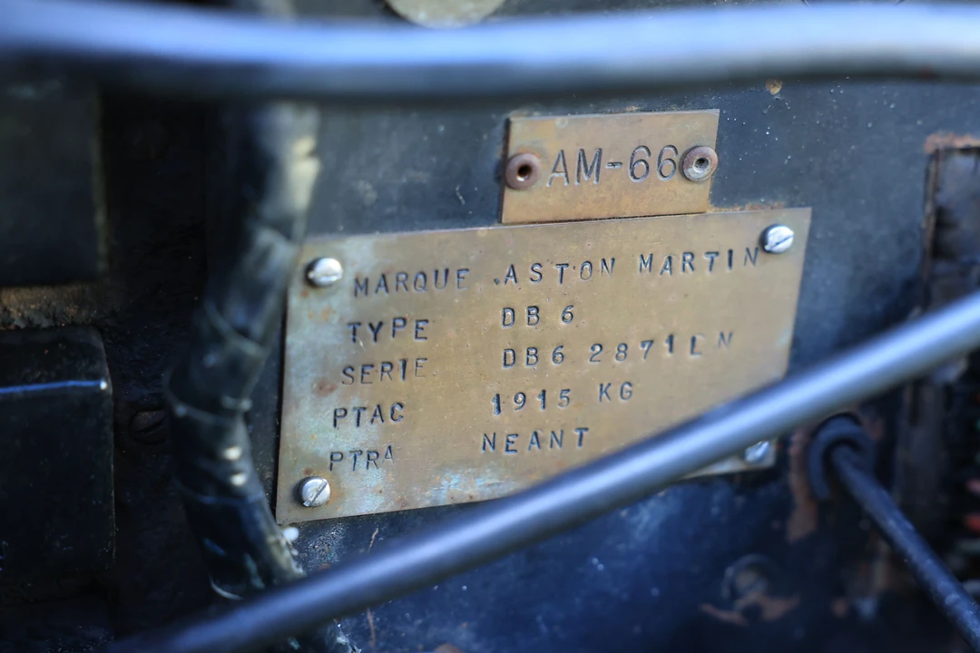 1967 Aston Martin DB6 Vantage - Image 17 of 22
