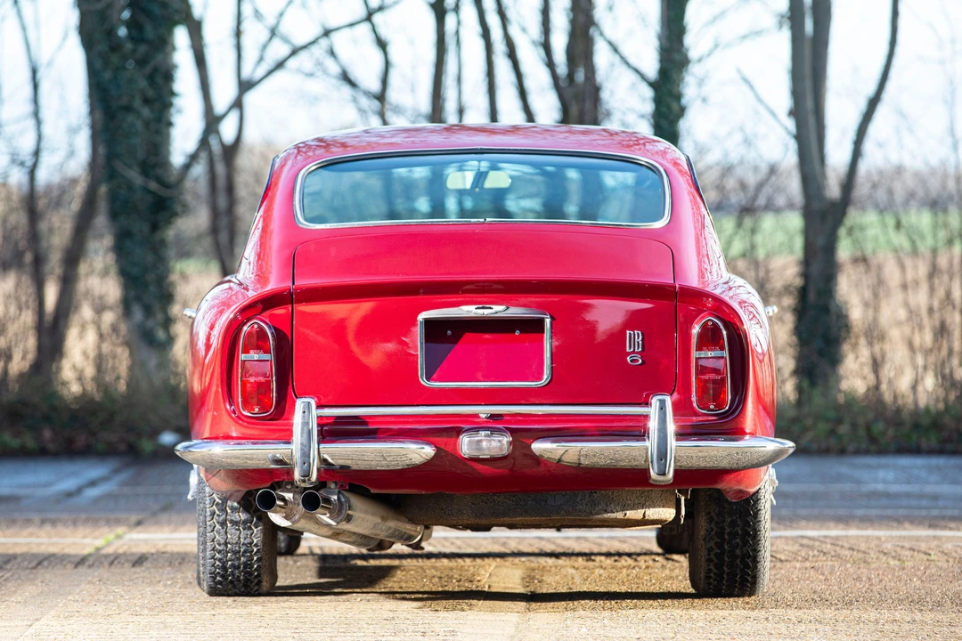 1967 Aston Martin DB6 Vantage - Image 5 of 22