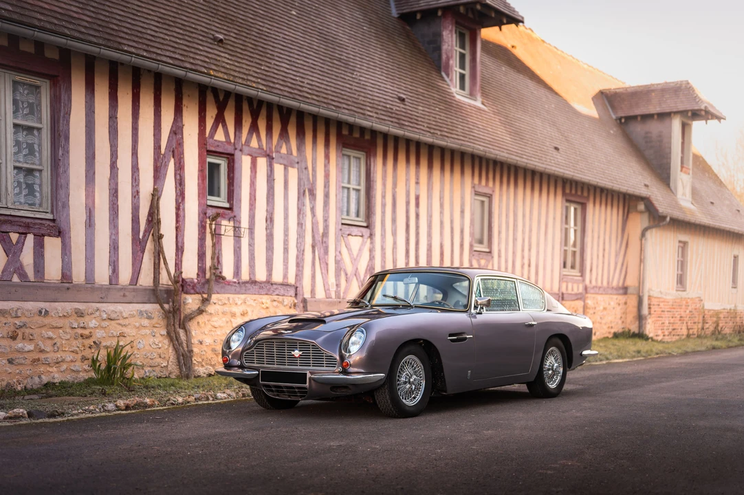 1967 Aston Martin DB6 Vantage - Image 4 of 31