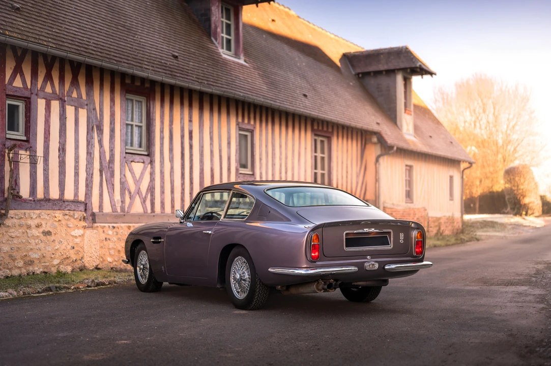 1967 Aston Martin DB6 Vantage - Image 6 of 31