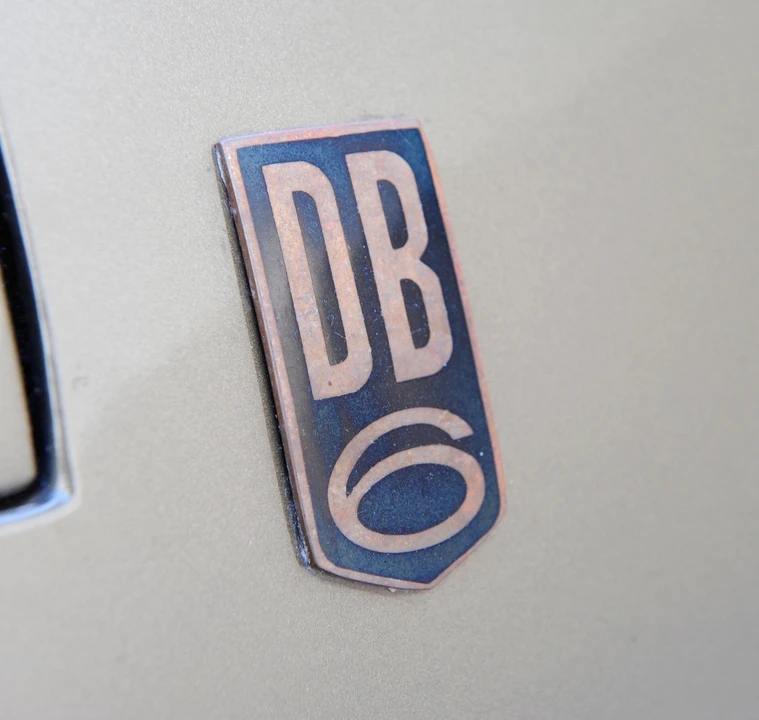 1967 Aston Martin DB6 Vantage - Image 8 of 24