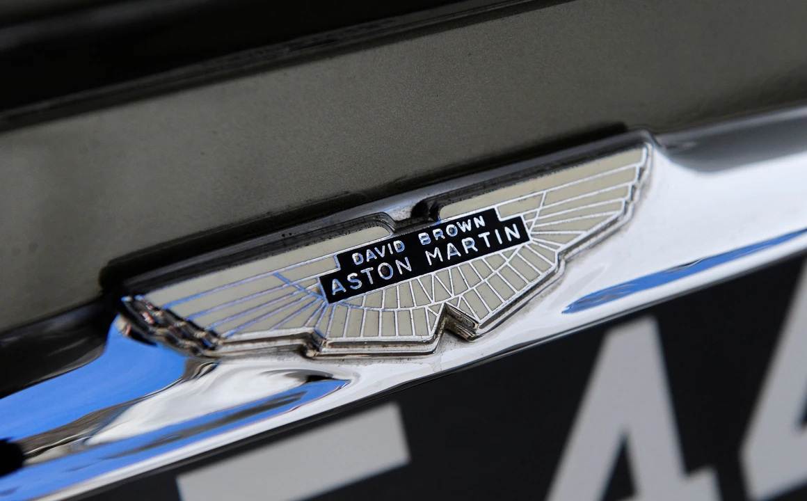 1967 Aston Martin DB6 Vantage - Image 10 of 24