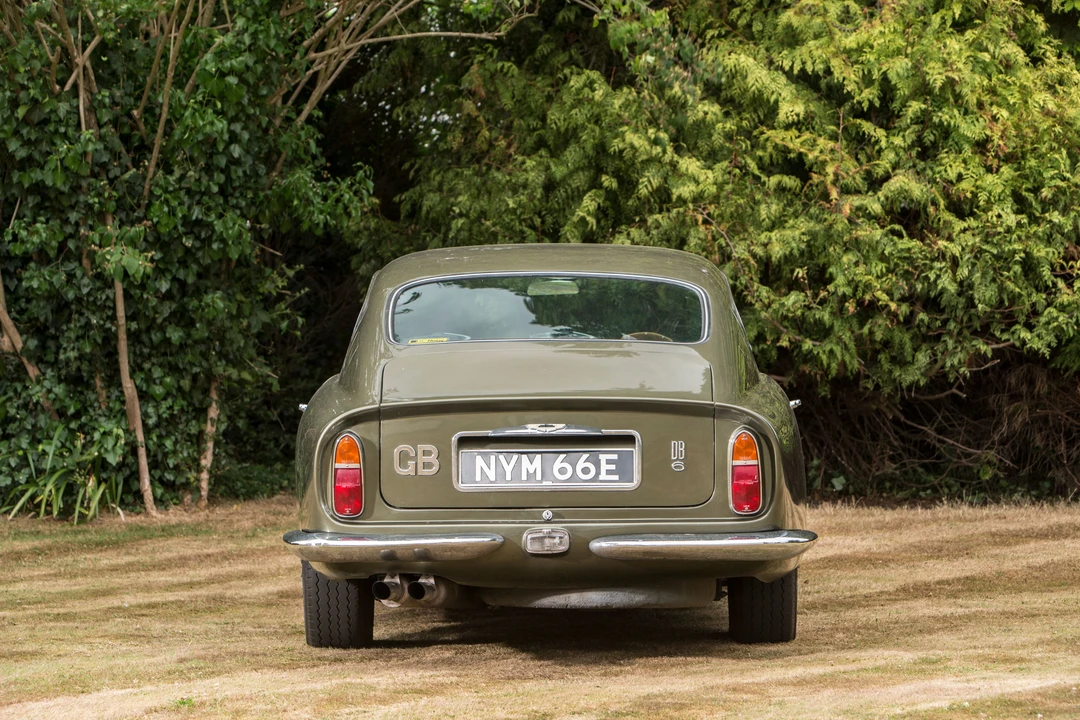1967 Aston Martin DB6 Vantage - Image 6 of 19