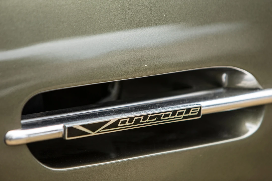 1967 Aston Martin DB6 Vantage - Image 2 of 19