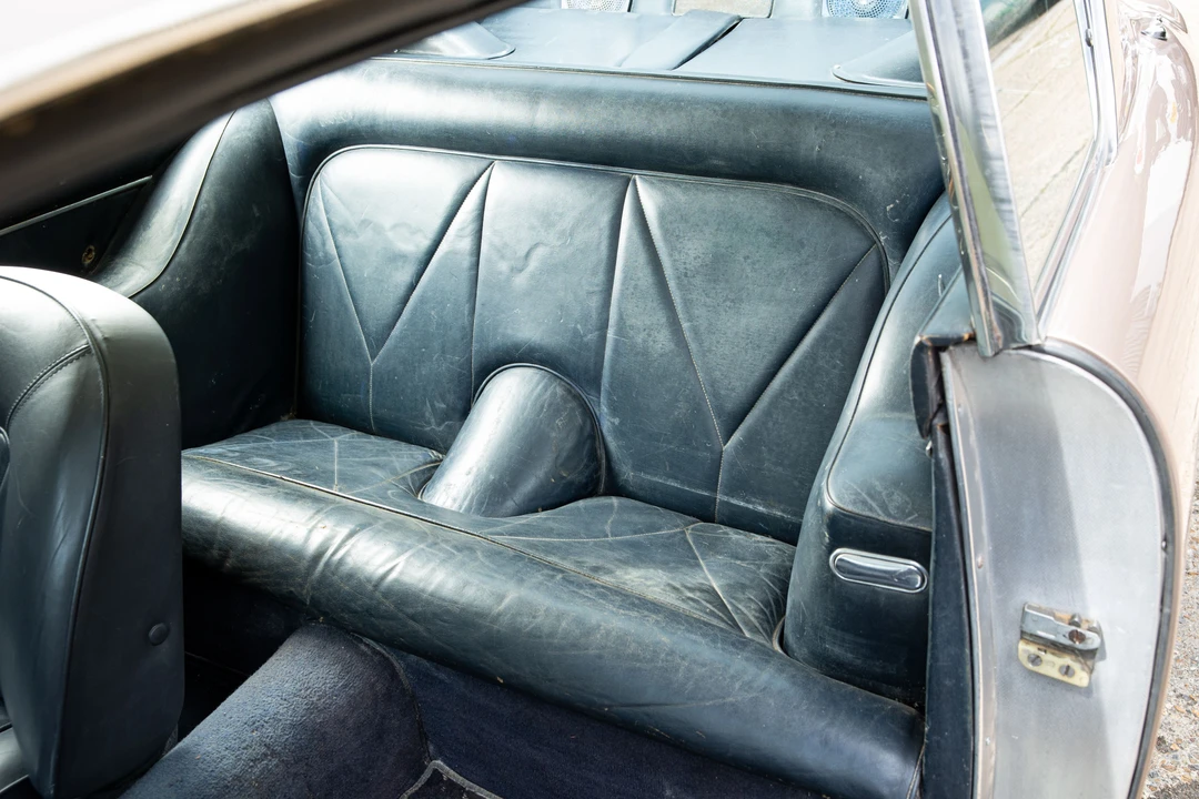 1967 Aston Martin DB6 Vantage - Image 20 of 31