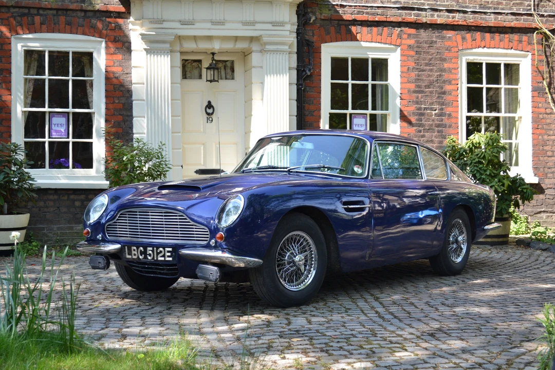 1967 Aston Martin DB6 Vantage - Image 7 of 7
