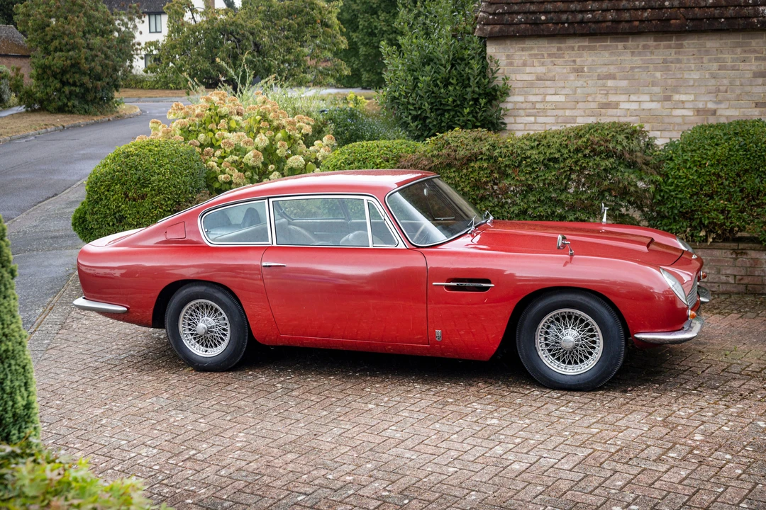 1967 Aston Martin DB6 Vantage - Image 19 of 31