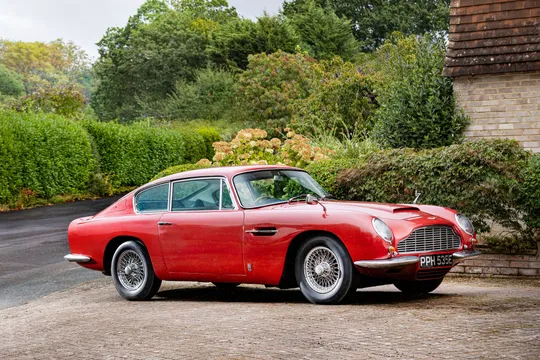 1967 Aston Martin DB6 Vantage Sports Saloon