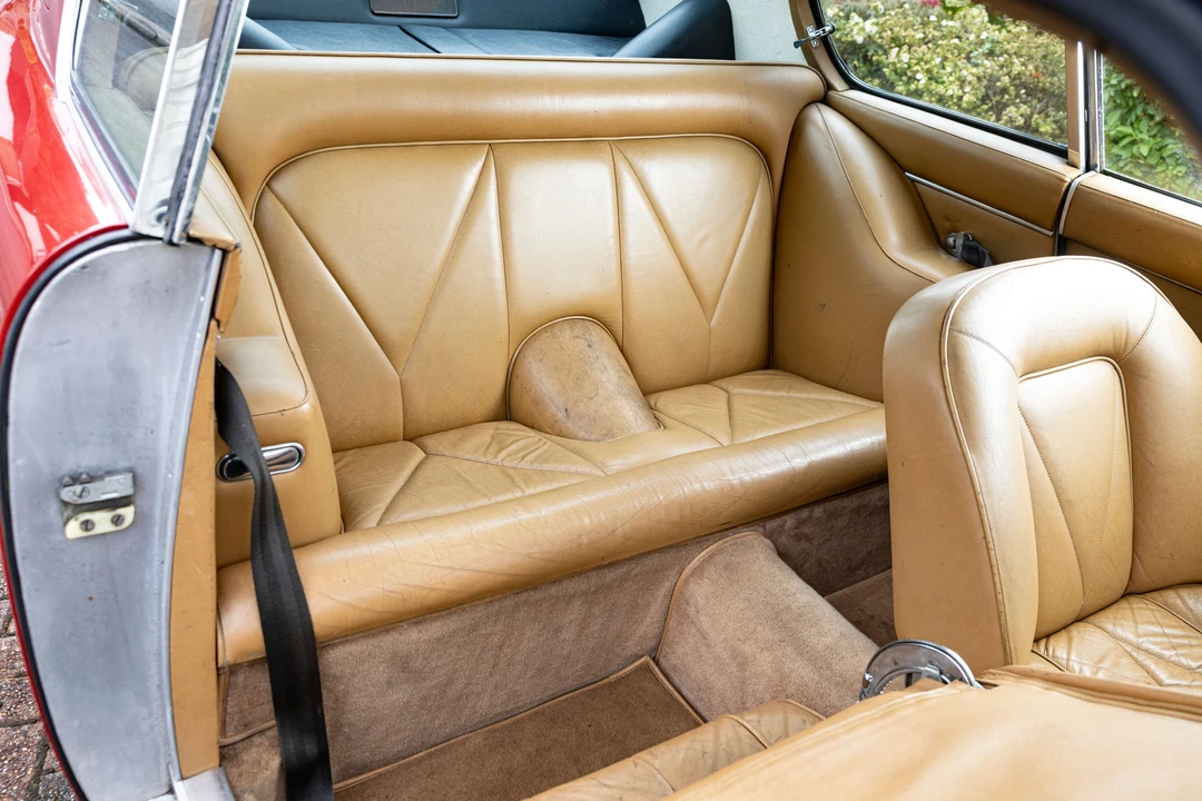 1967 Aston Martin DB6 Vantage - Image 14 of 31