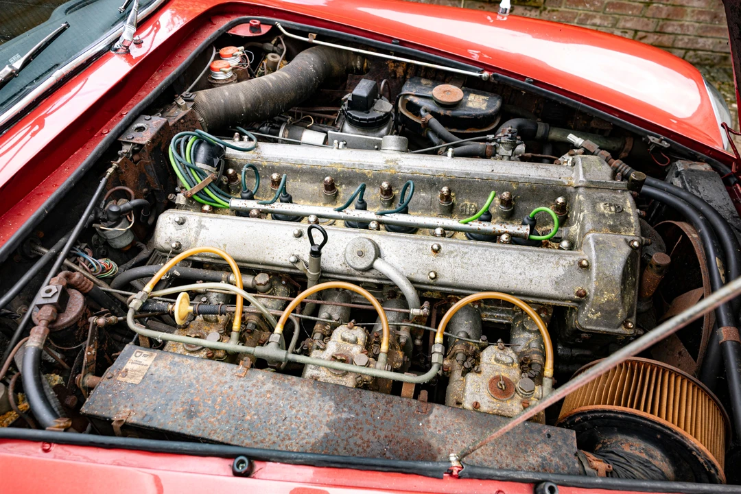 1967 Aston Martin DB6 Vantage - Image 18 of 31