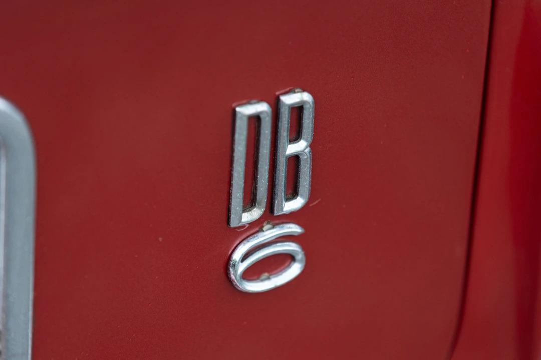 1967 Aston Martin DB6 Vantage - Image 24 of 31