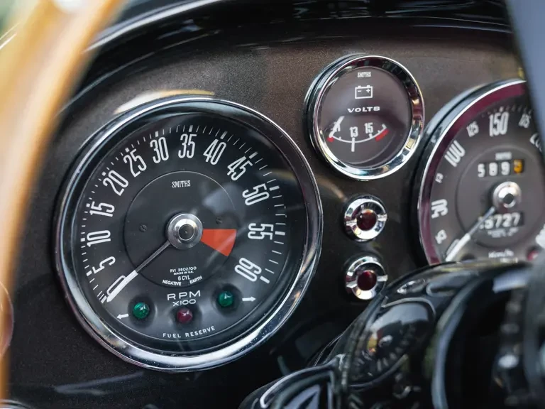 1967 Aston Martin DB6 Volante - Image 22 of 31