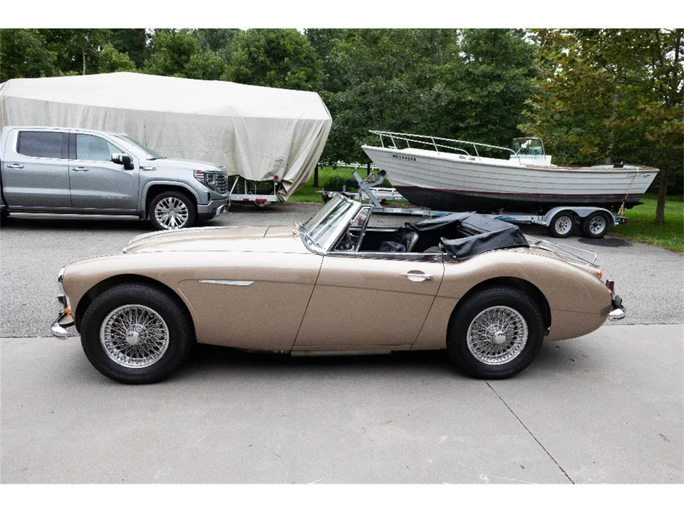 1967 Austin-Healey 3000 Mark III - Image 2 of 26
