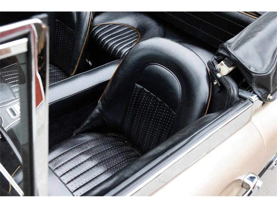 1967 Austin-Healey 3000 Mark III - Image 18 of 26